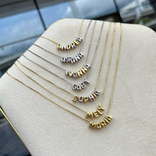 Cargar imagen en el visor de la galería, Collares Personalizados Nombres Globo