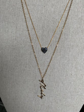 Cargar imagen en el visor de la galería, Nombre Personalizado Vertical con Cadena