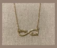 Cargar imagen en el visor de la galería, Collar Infinito Personalizado