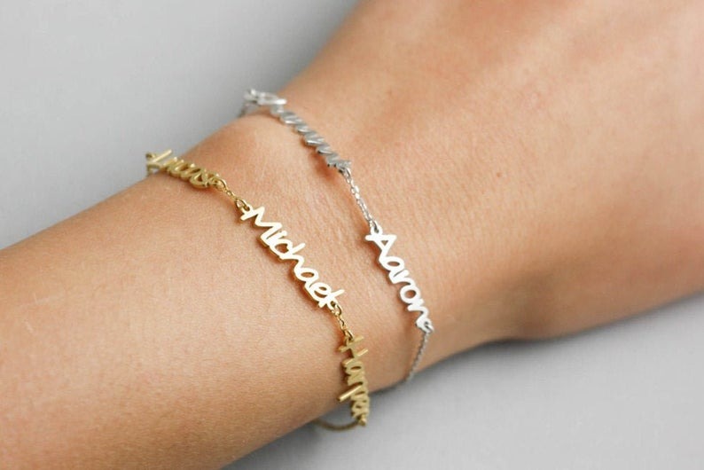 Pulsera Nombres de Familia Personalizado